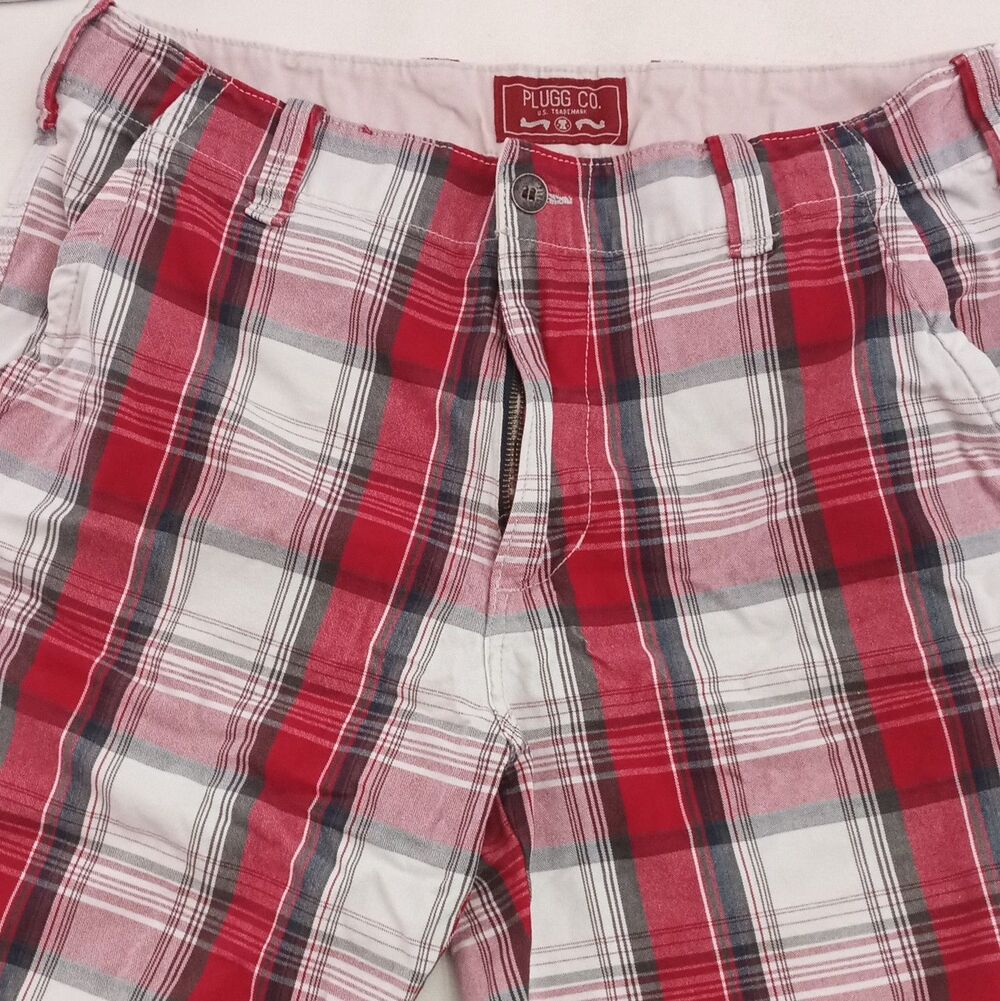 Plugg Men's Plaid Chino Shorts Red White Gray Cotton Flat Front Zip Pockets